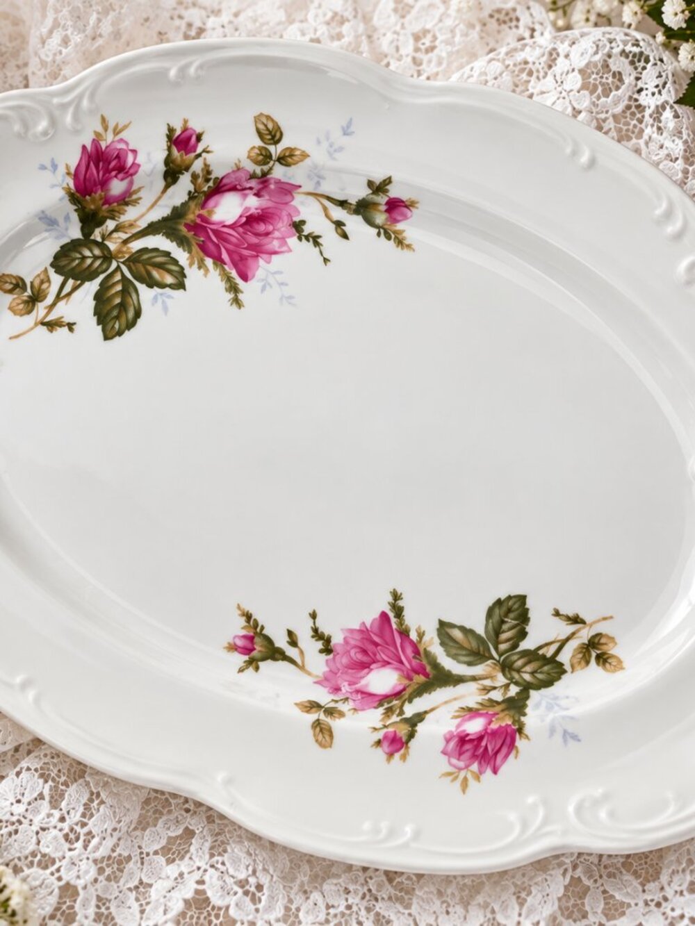 WALBRZYCH made in Poland china #2 RARE Briar Rose Dish 9" x 13" Scalloped edge